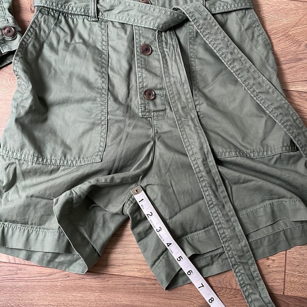 Petite olive green GAP utility romper - Picture 11 of 13